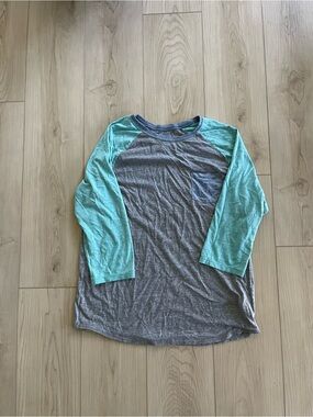 Modern Amusement Raglan Tee Gray & Teal 3/4 Sleeve Pocket Shirt Size L